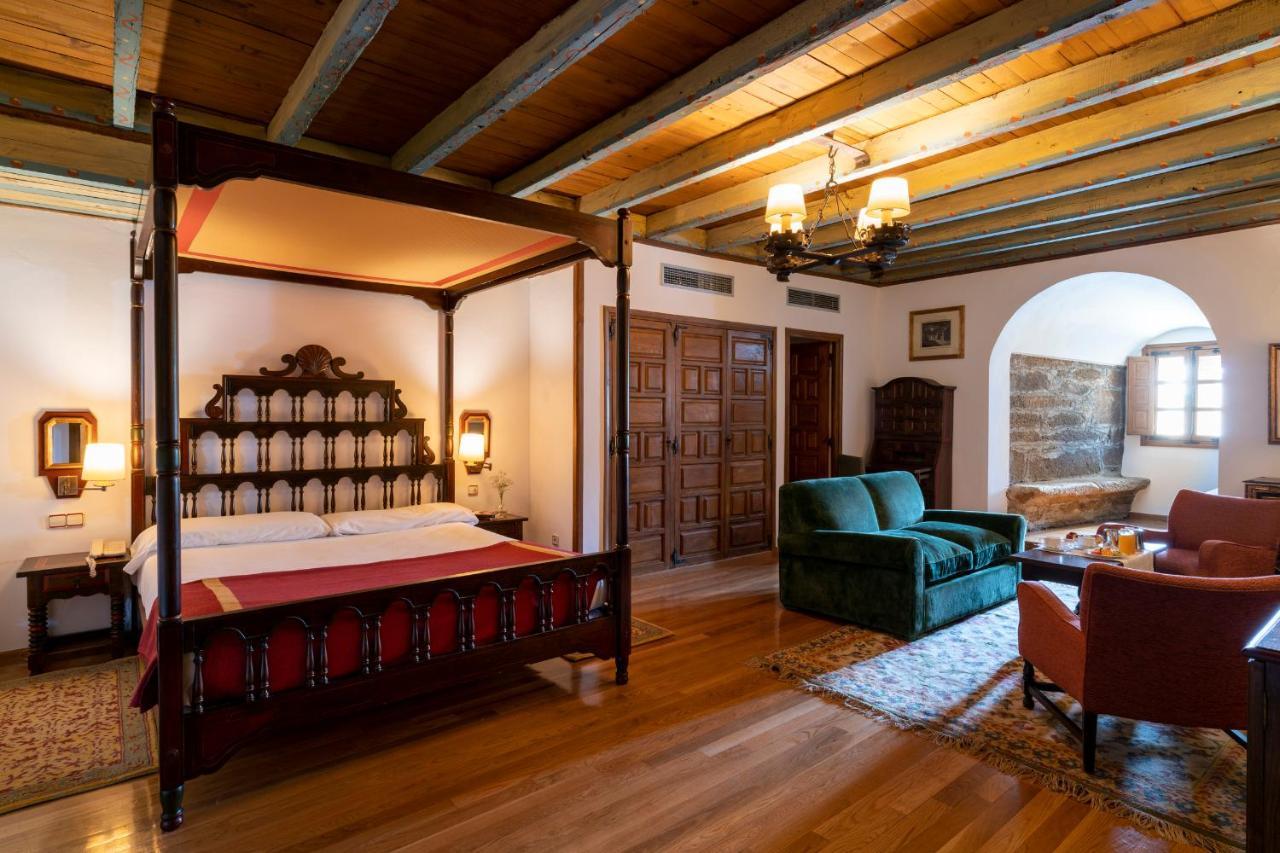 Parador De Vilalba Exterior photo
