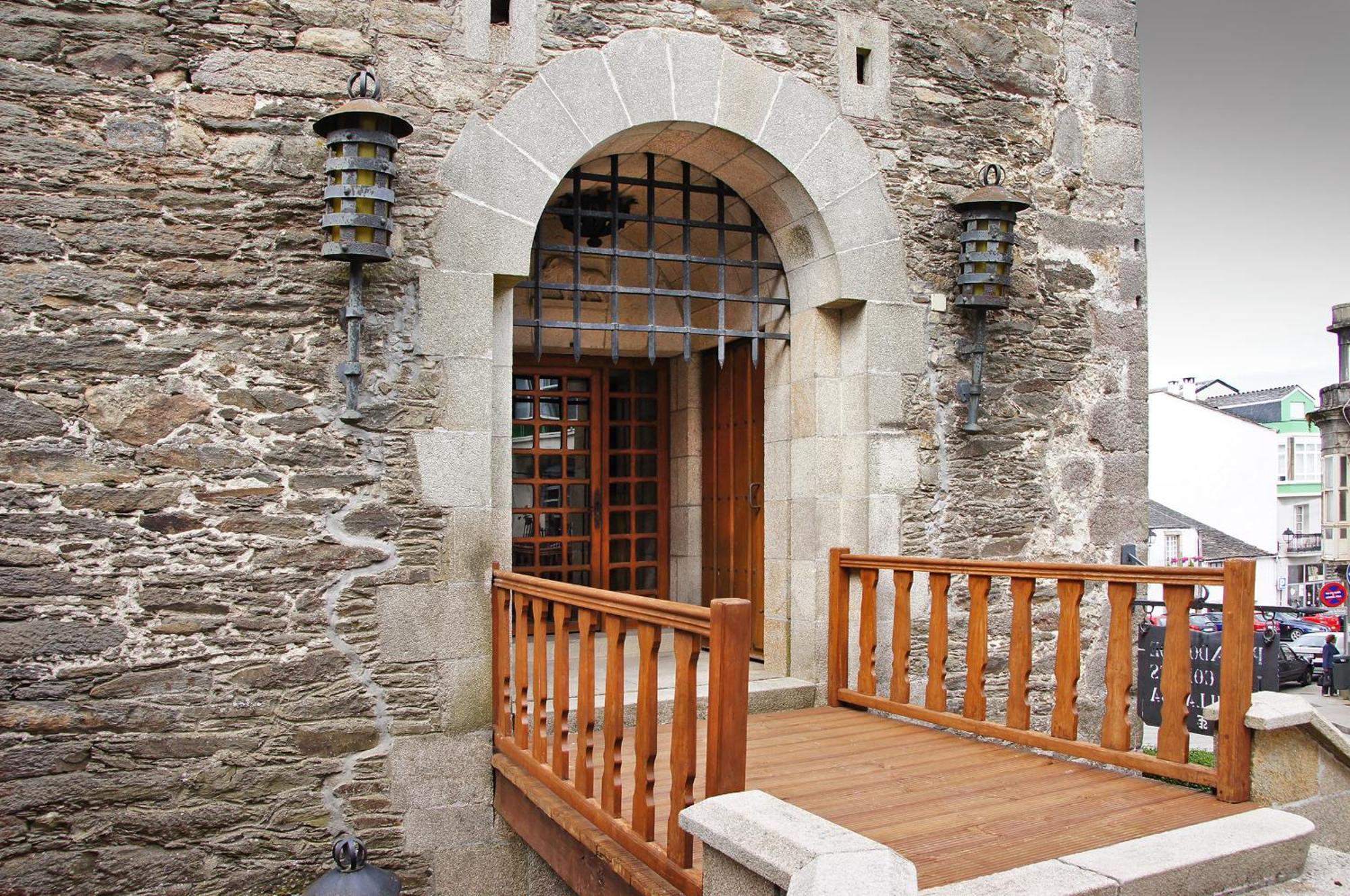 Parador De Vilalba Exterior photo